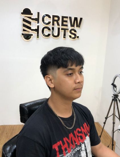 Suasana Crewcuts Barber Studio Jl Kesehatan Raya Bintaro